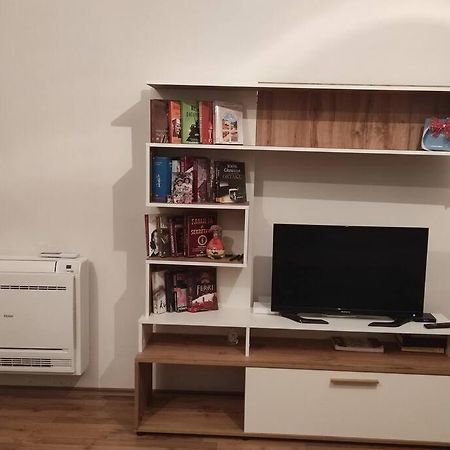 Modern Apartment In Tirana Extérieur photo